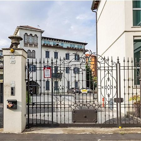 Lux Apartment 2 Milano Metro M2 Екстер'єр фото